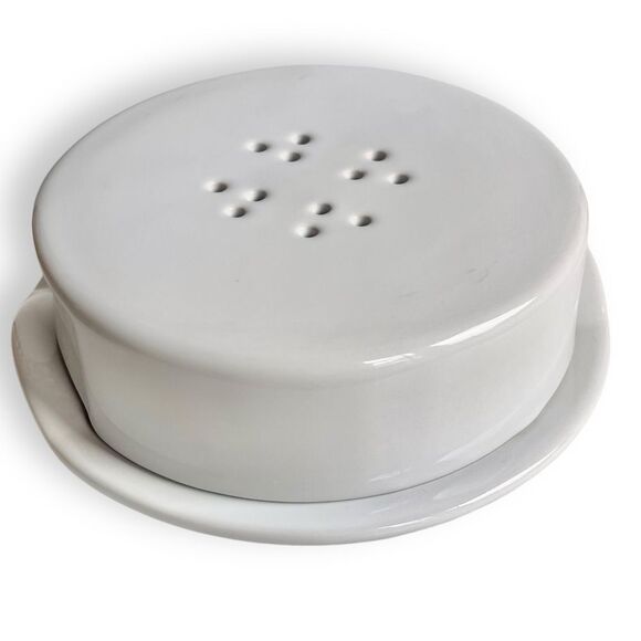 Crate&Barrel Cream White Stoneware  Brie Baking Appetizer Dish with Vented Lid - Picture 2 of 16